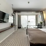 Sea Breeze Private In Marine *