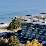 Sea Breeze Private In Marine * Kołobrzeg