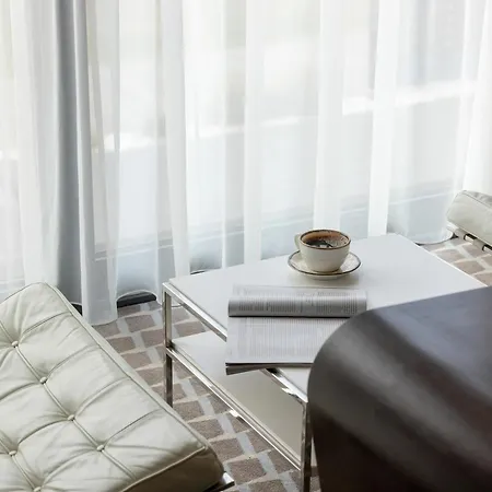 Sea Breeze Private In Marine Apartment *