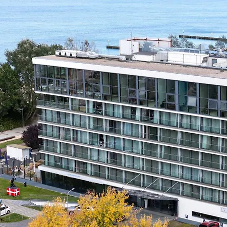 Apartment Sea Breeze Private In Marine