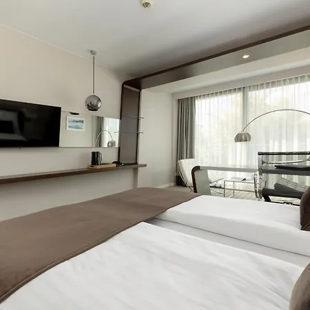 Sea Breeze Private In Marine Apartment Kolberg